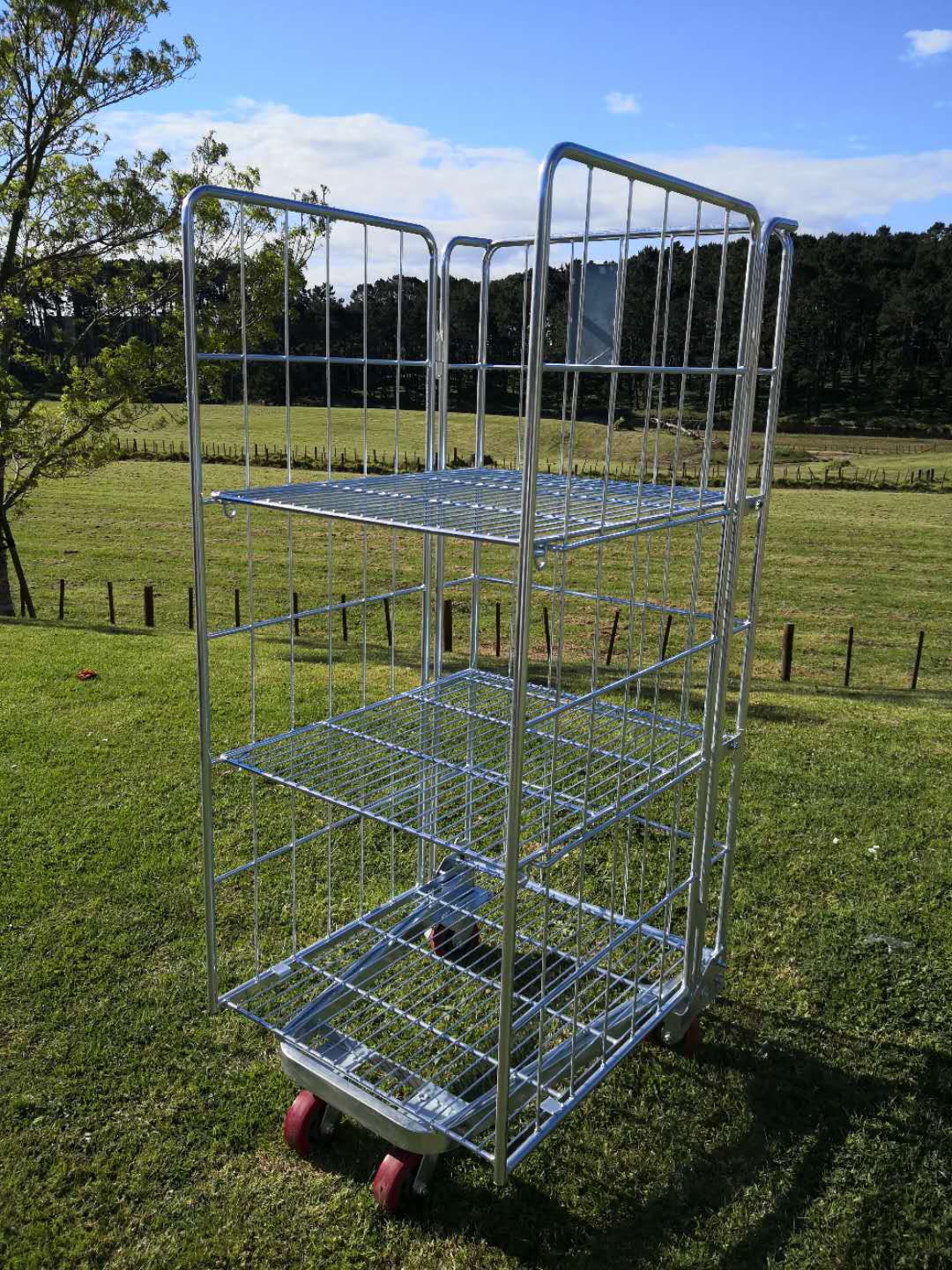 Trolleys – Affordable Rack